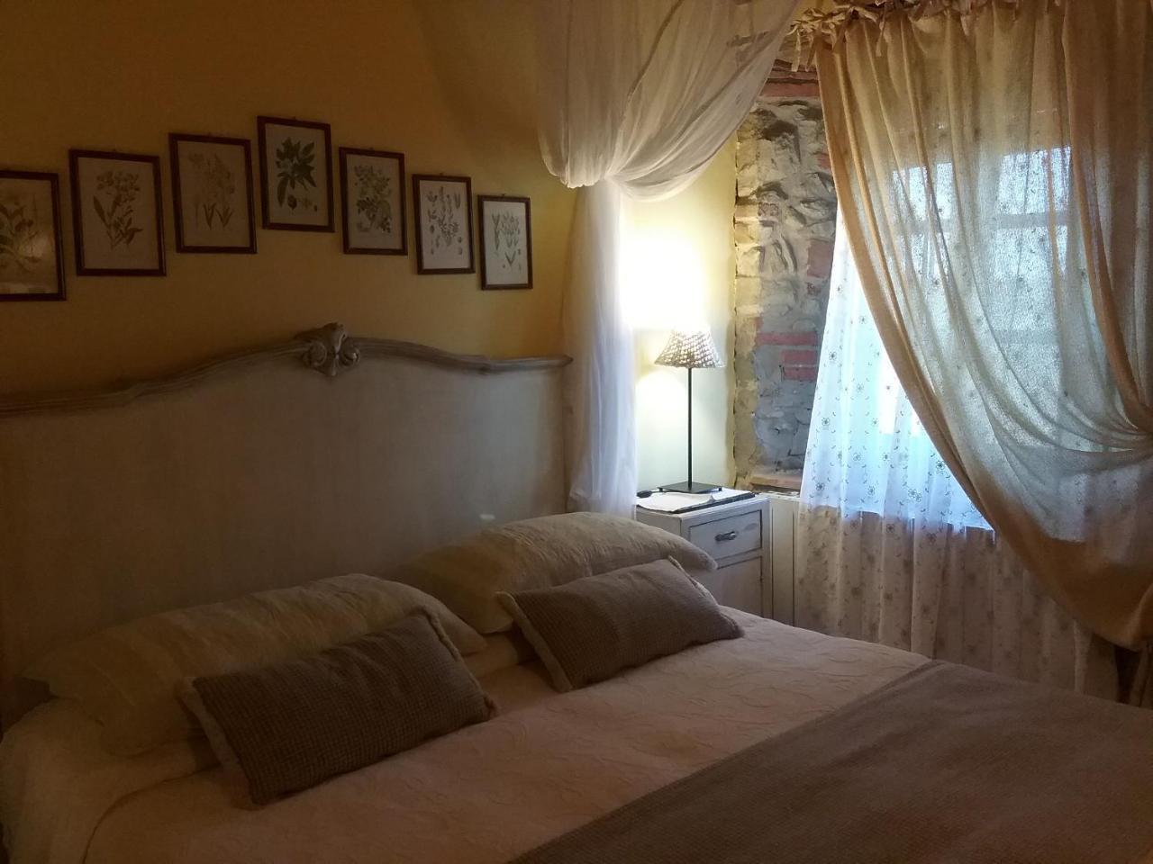 Agriturismo La Fagianaia Pensionat Borgo a Buggiano Exteriör bild